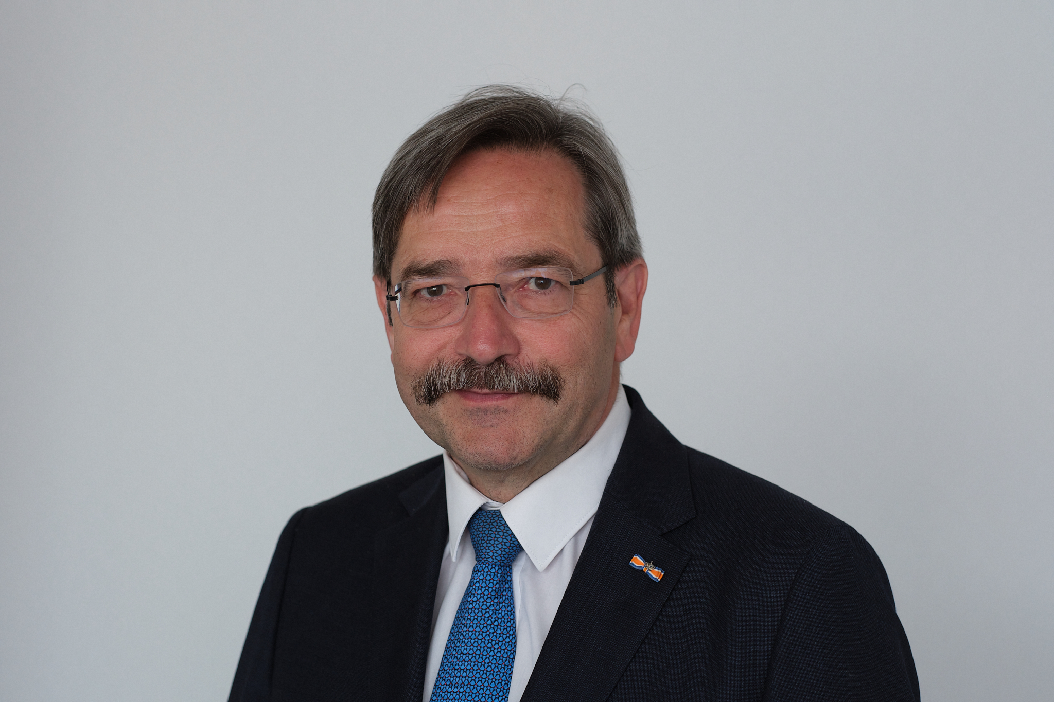foto van drs. T.J.F.M. Bovens
