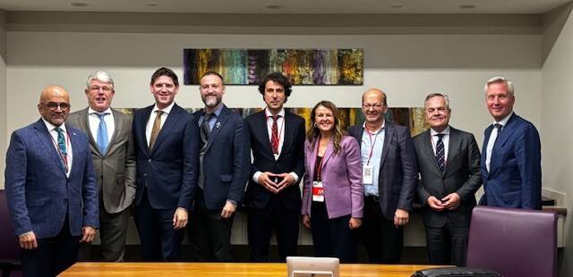 Nederlandse en Canadese delegaties