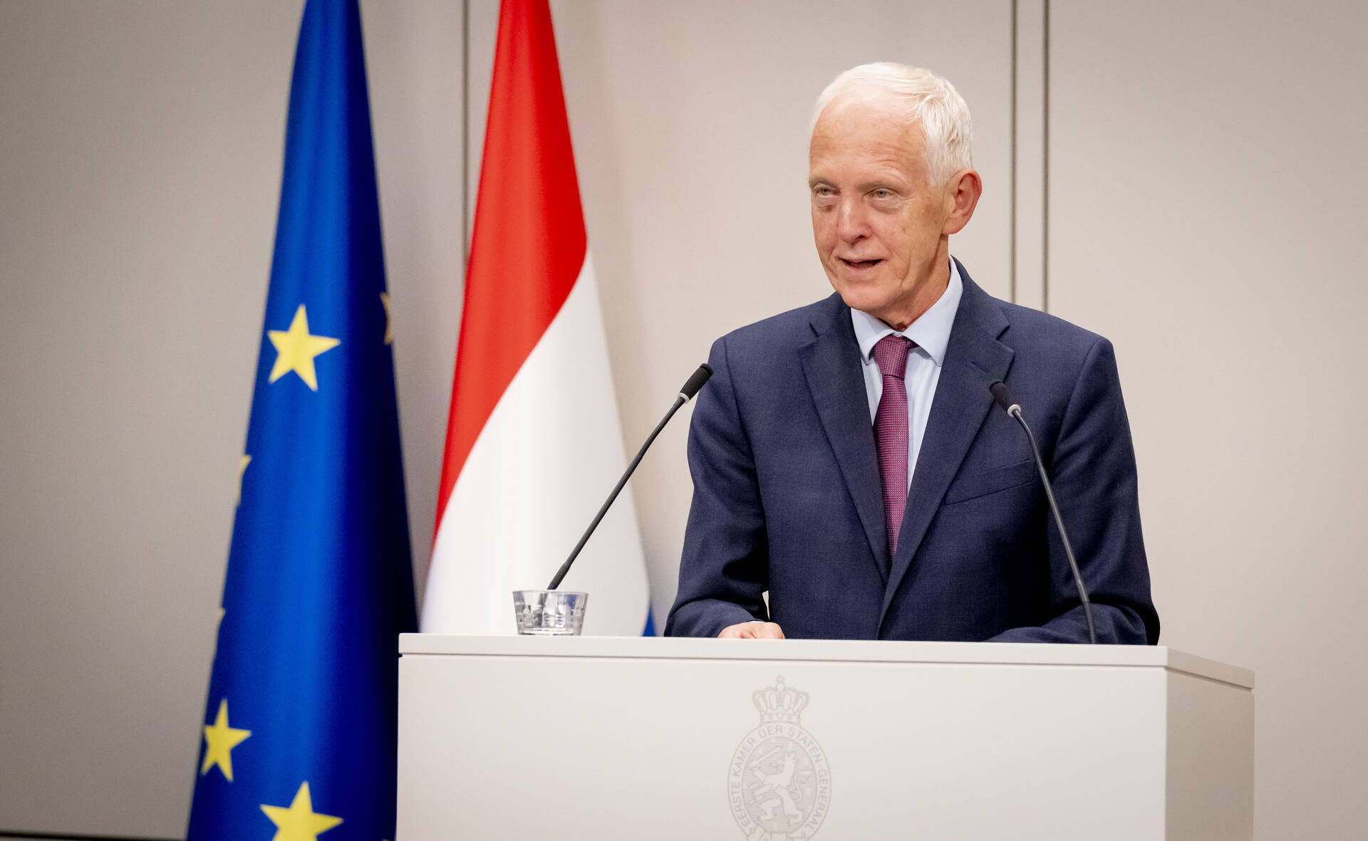 Senator Van der Goot (OPNL)